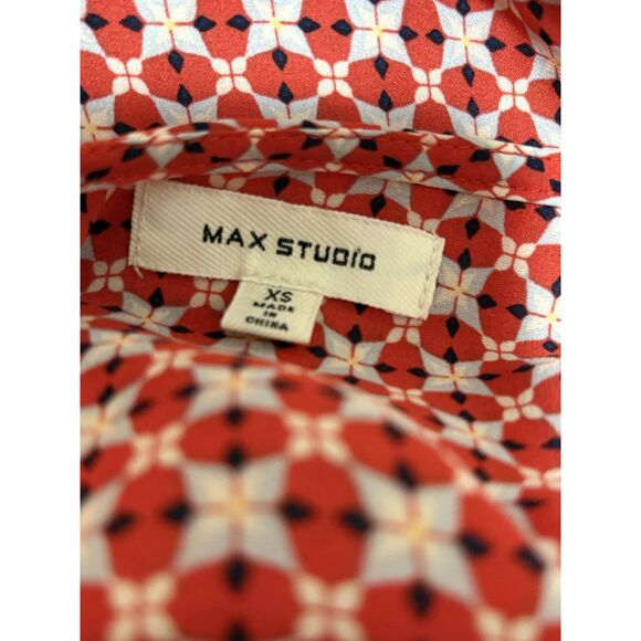 Max Studio Blouse Womens XS Red Geometric Surplice High Low Hem Long Sleeve Top - Picture 4 of 6